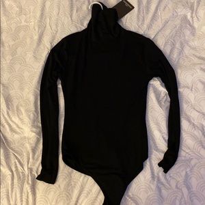PRETTYLITTLETHING turtleneck bodysuit